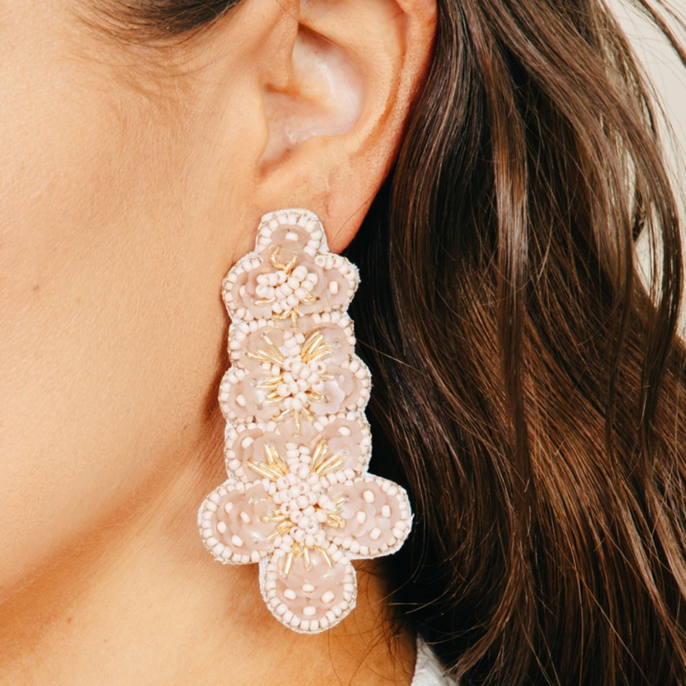 Elegant Floral Beaded Earrings